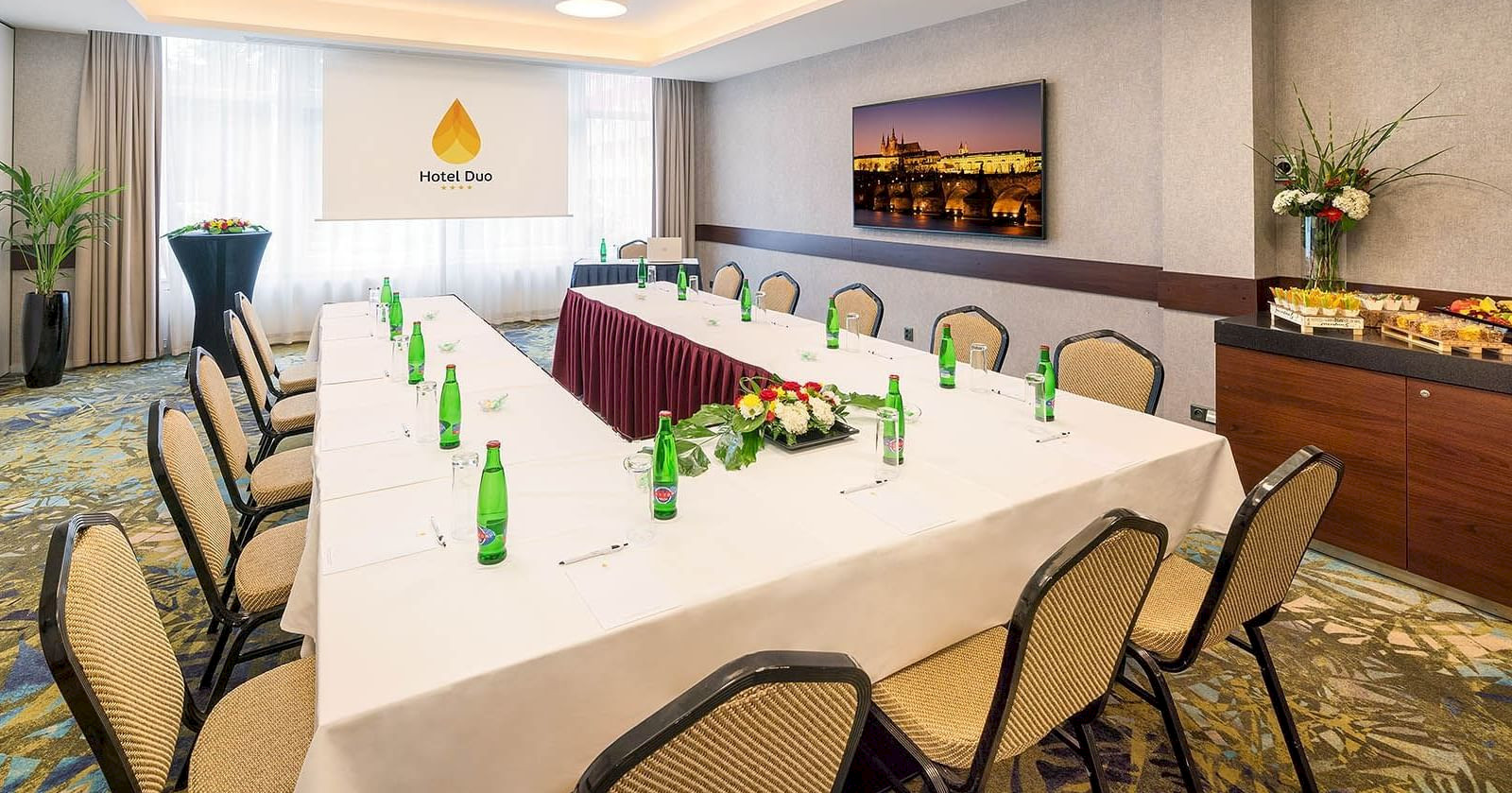 Congress Hotel Duo - London Conference Hall